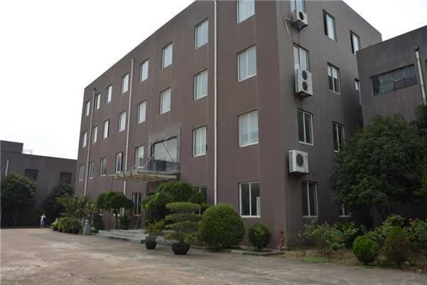公司巡礼